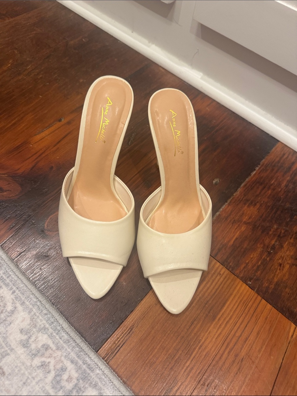 Ann Michell Ivory Open-Toe Slide Mules